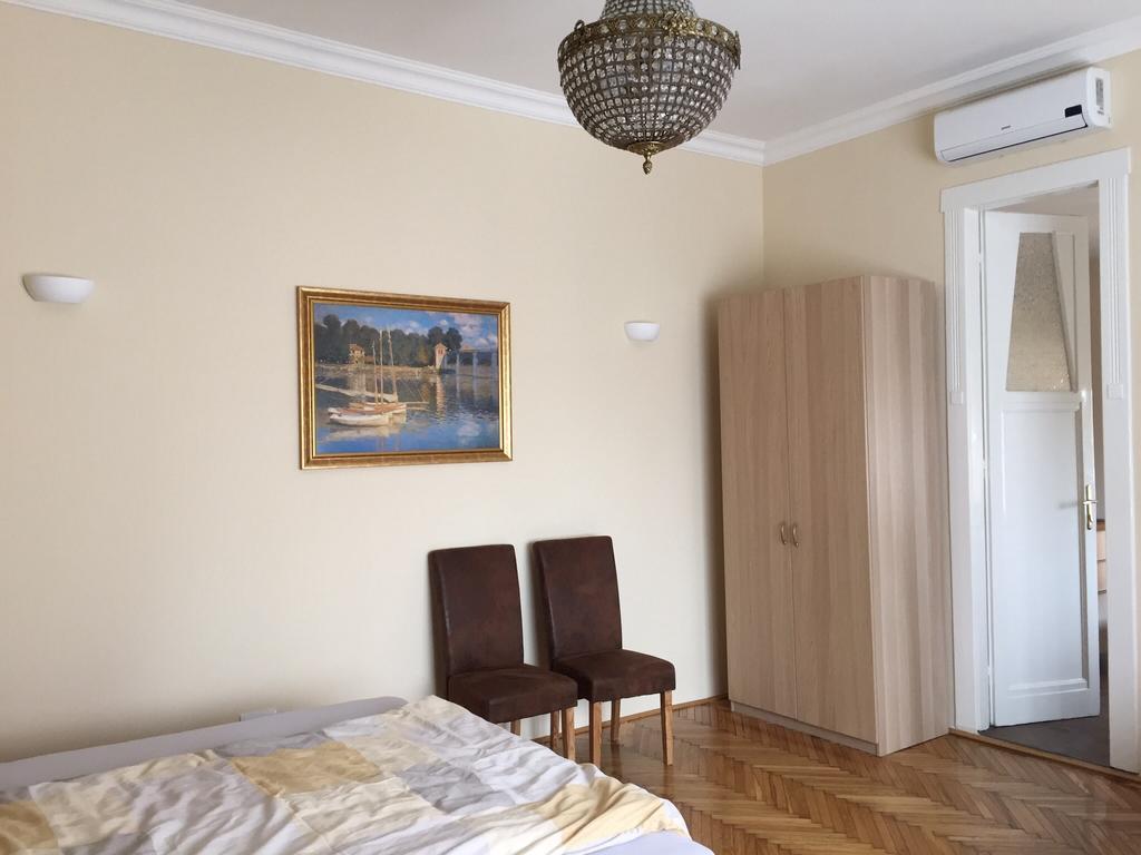 Bella Casa Center Apartment